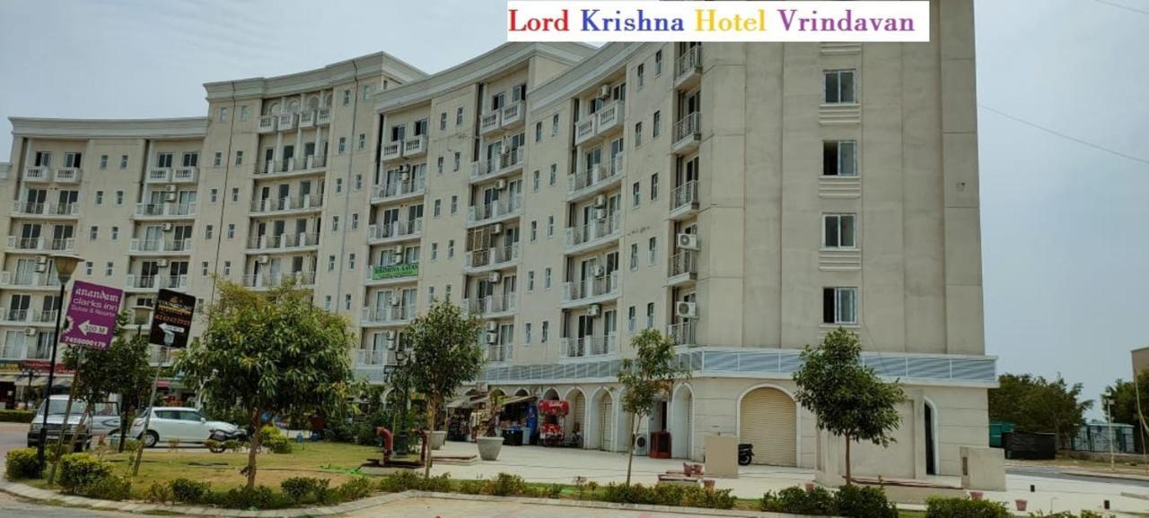 Lord Krishna Hotel Vrindavan Mathura Bagian luar foto